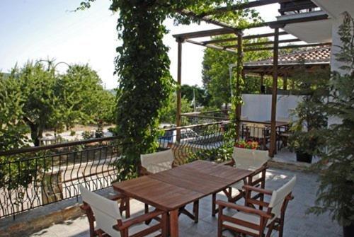 Athina Apartments Neo Klima Room photo